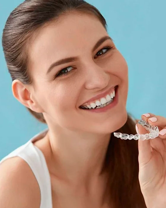 img-Invisalign® & Angel Clear Aligners 